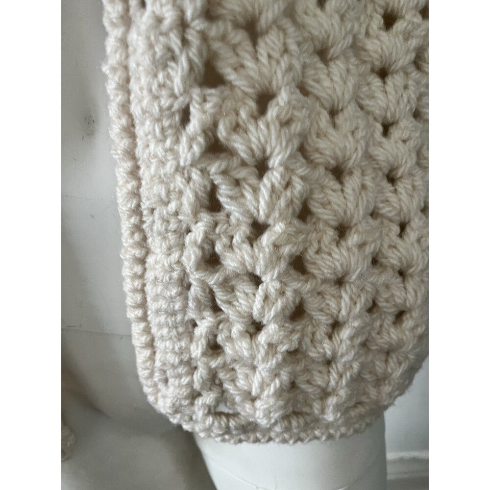 Vtg hand knit crochet vest M granny core boho farm core rustic hippie - Picture 3 of 7